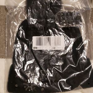 Victoria Secret fall/Winter Hat.